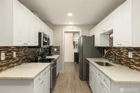 14226 NE 2nd Place Bellevue WA 98007