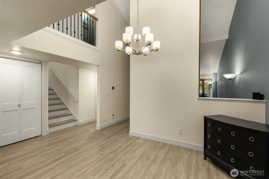 14226 NE 2nd Place Bellevue WA 98007