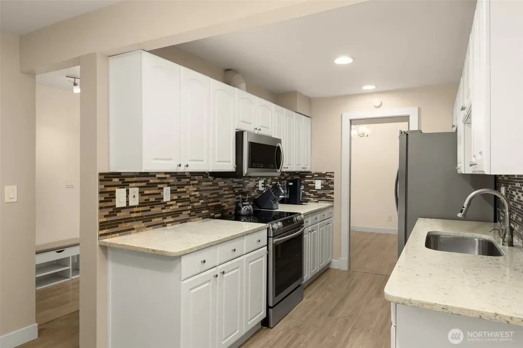 14226 NE 2nd Place Bellevue WA 98007