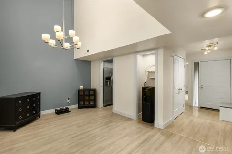14226 NE 2nd Place Bellevue WA 98007