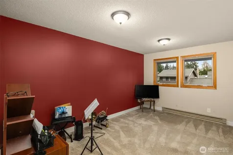 14226 NE 2nd Place Bellevue WA 98007