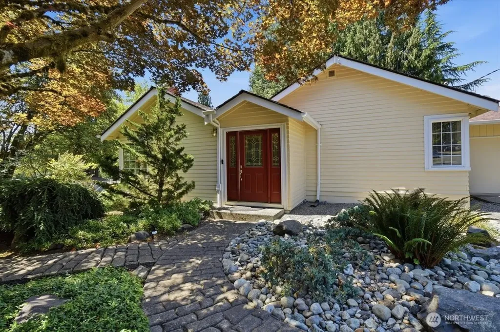 19711 104th Avenue NE Bothell WA 98011