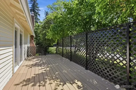 19711 104th Avenue NE Bothell WA 98011