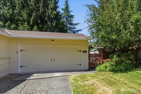 19711 104th Avenue NE Bothell WA 98011