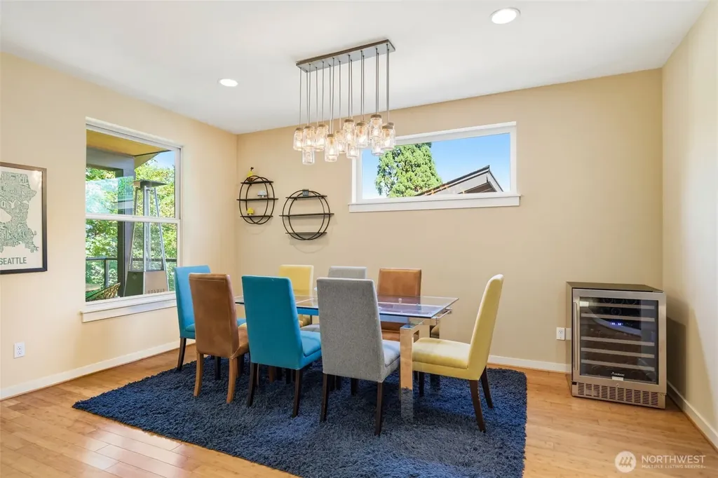 3046 SW Manning Street Seattle WA 98126