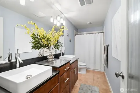 3046 SW Manning Street Seattle WA 98126