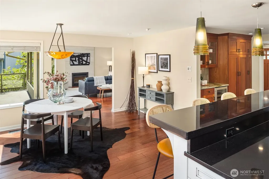 5601 Bradford Street Seattle WA 98116