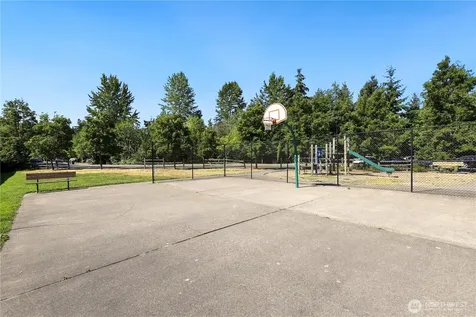 11719 9th Avenue Ct E Tacoma WA 98445