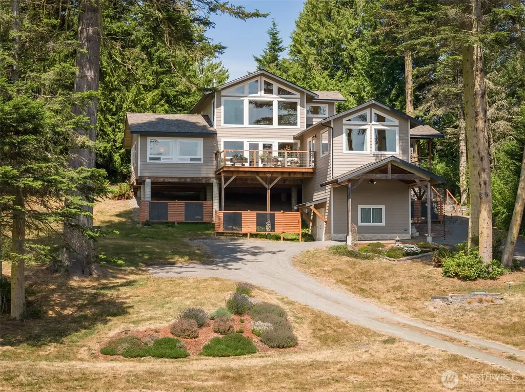 1962 Gasman Road Port Angeles WA 98362