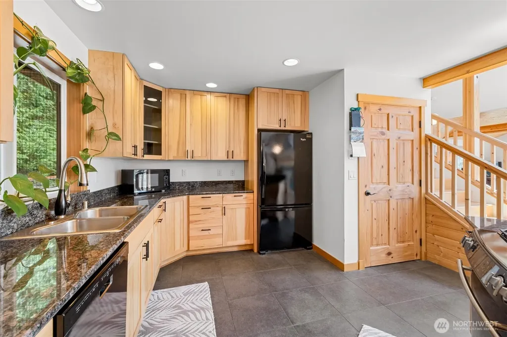 1962 Gasman Road Port Angeles WA 98362