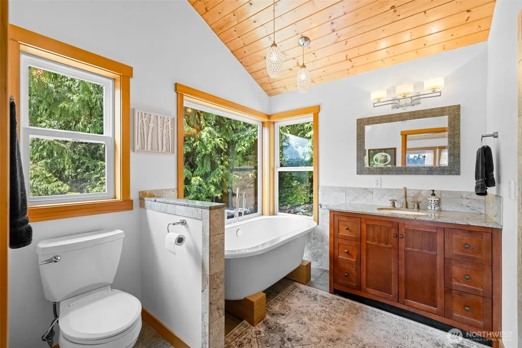1962 Gasman Road Port Angeles WA 98362