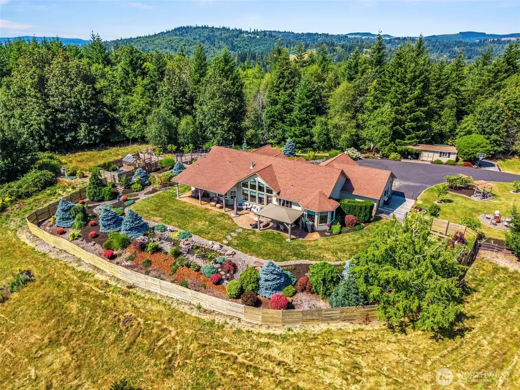 499 Beasley Road Kelso WA 98626