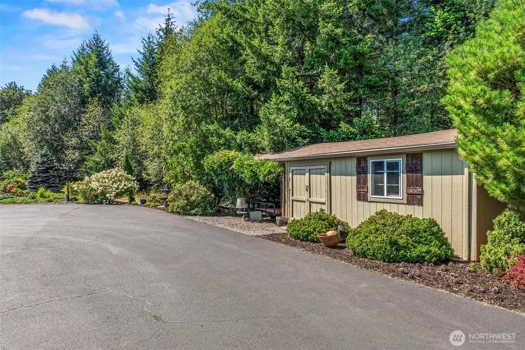 499 Beasley Road Kelso WA 98626