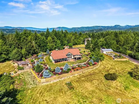 499 Beasley Road Kelso WA 98626