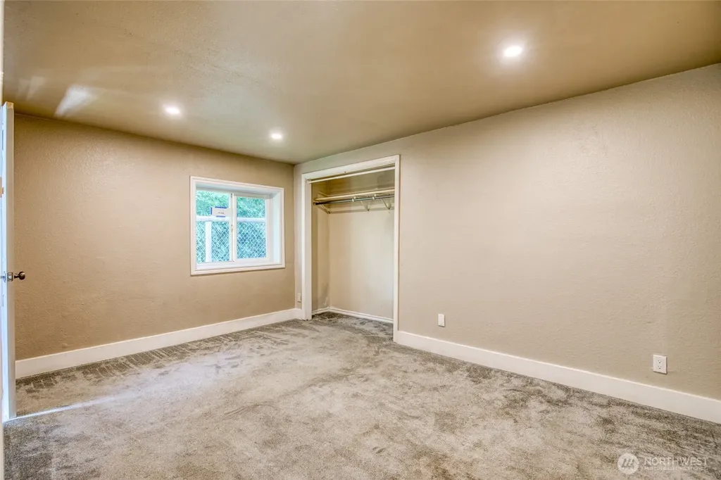 121 W Marion Street Aberdeen WA 98520