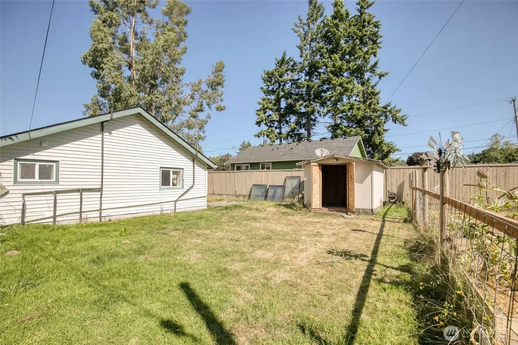 121 W Marion Street Aberdeen WA 98520