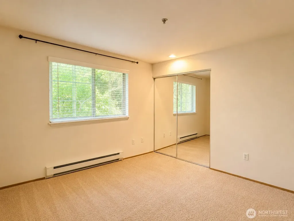 23319 Cedar Way Mountlake Terrace WA 98043
