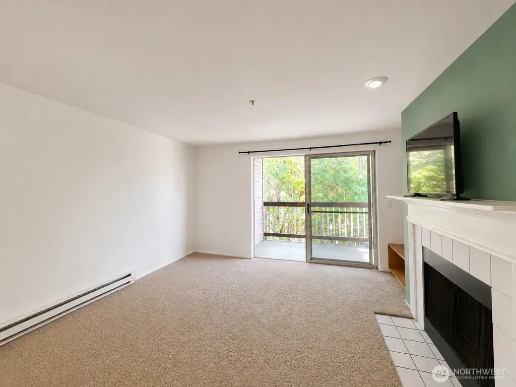 23319 Cedar Way Mountlake Terrace WA 98043