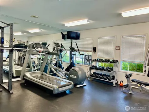23319 Cedar Way Mountlake Terrace WA 98043