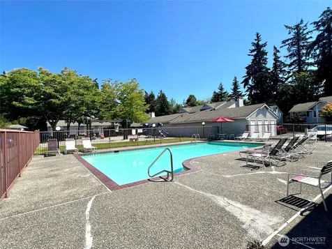 23319 Cedar Way Mountlake Terrace WA 98043