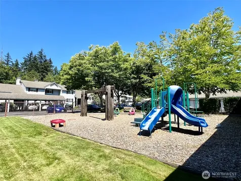 23319 Cedar Way Mountlake Terrace WA 98043