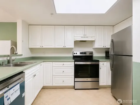 23319 Cedar Way Mountlake Terrace WA 98043