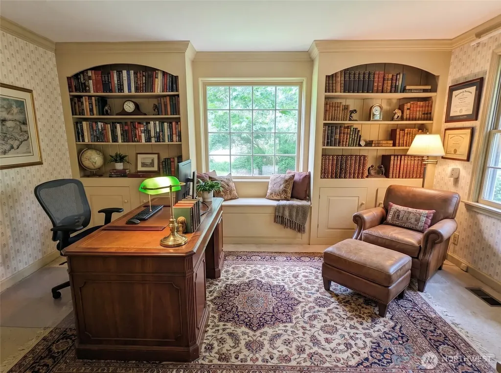 14729 Bear Creek Lane NE Woodinville WA 98077
