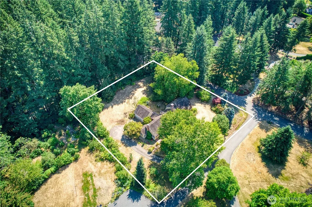 14729 Bear Creek Lane NE Woodinville WA 98077
