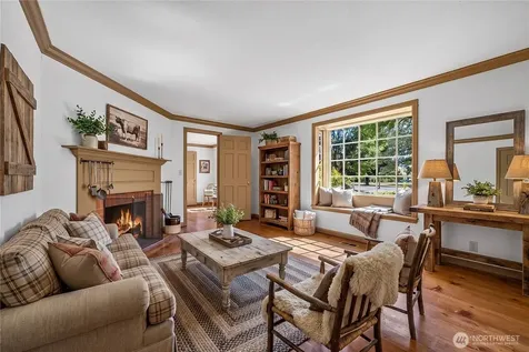 14729 Bear Creek Lane NE Woodinville WA 98077