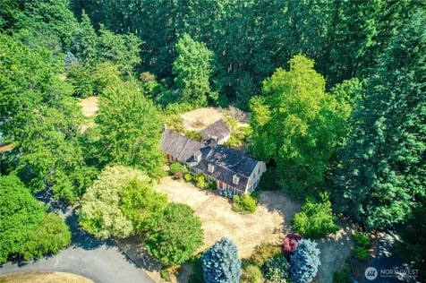 14729 Bear Creek Lane NE Woodinville WA 98077