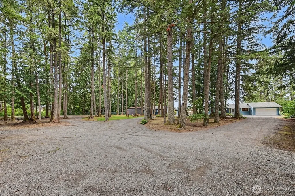 33913 4th Avenue E Roy WA 98580