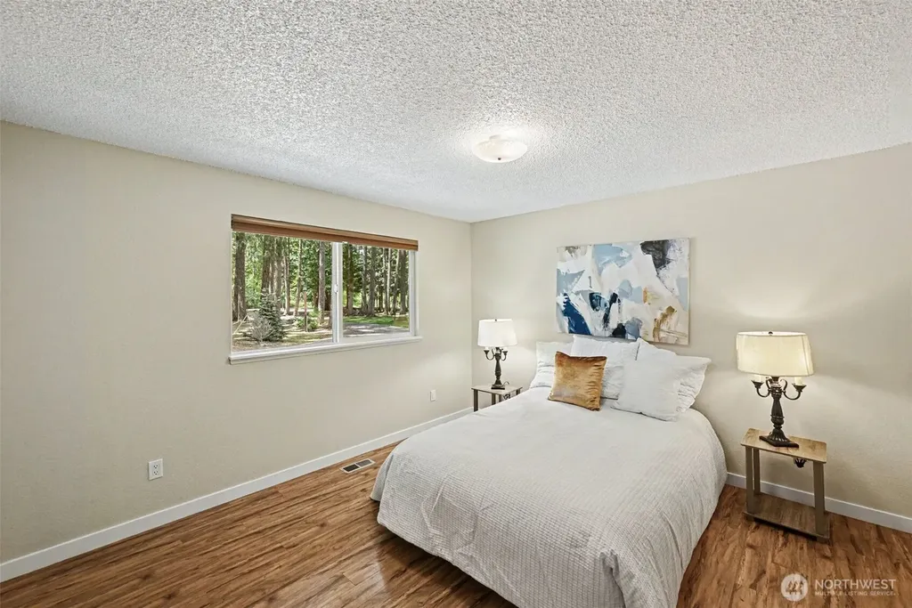 33913 4th Avenue E Roy WA 98580