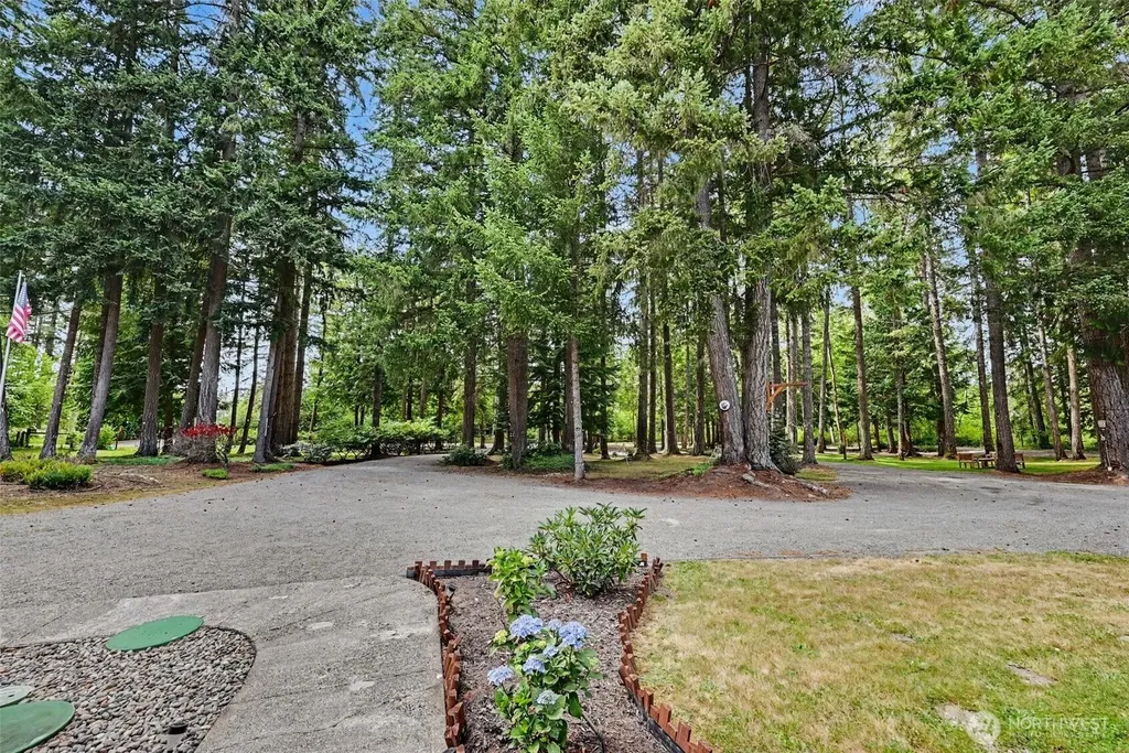 33913 4th Avenue E Roy WA 98580