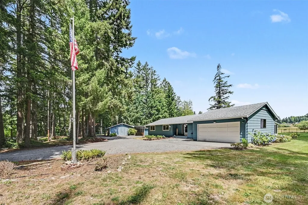 33913 4th Avenue E Roy WA 98580