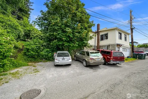 631 N Forest Street Bellingham WA 98225