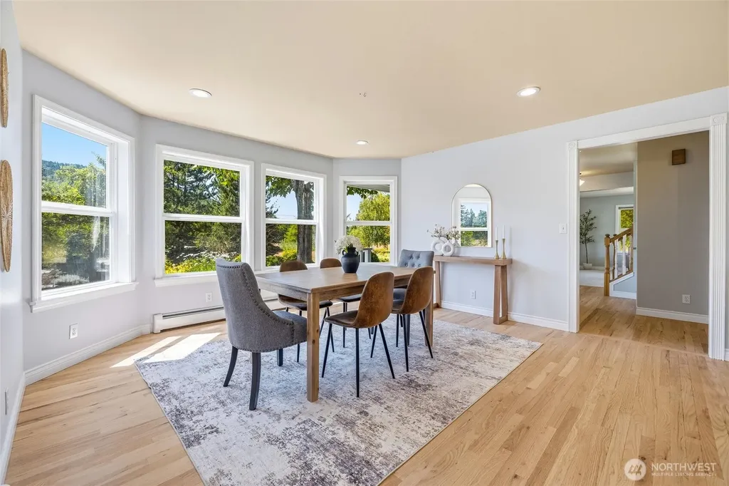 4134 Squalicum Lake Road Bellingham WA 98226