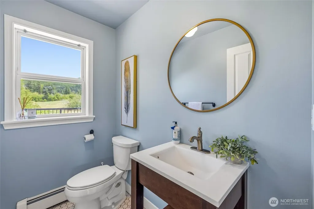 4134 Squalicum Lake Road Bellingham WA 98226