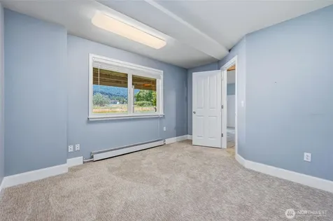 4134 Squalicum Lake Road Bellingham WA 98226