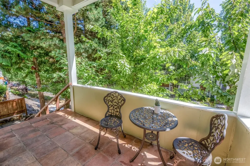 2021 15th Avenue S Seattle WA 98144