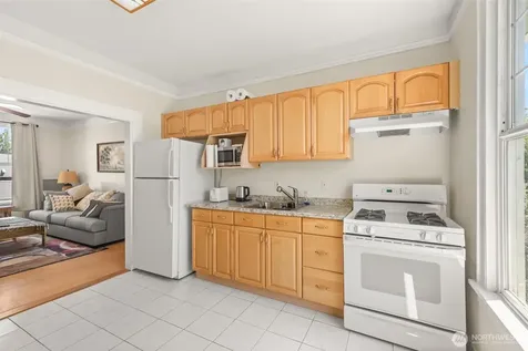 2021 15th Avenue S Seattle WA 98144