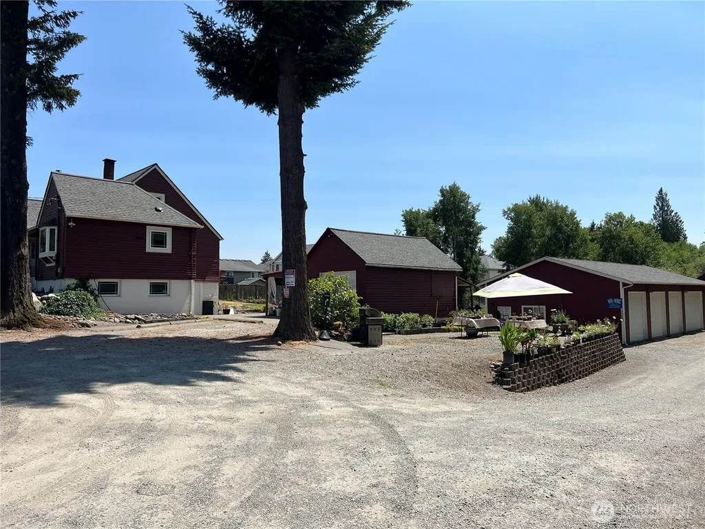 1308 104th Street E Tacoma WA 98445