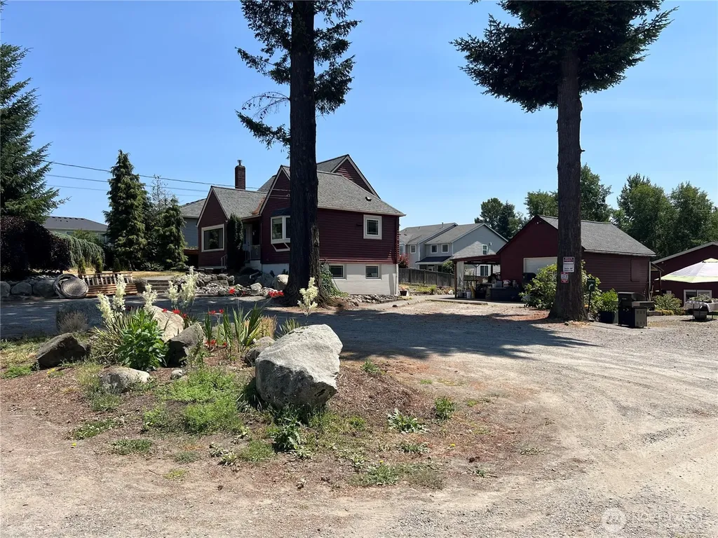 1308 104th Street E Tacoma WA 98445