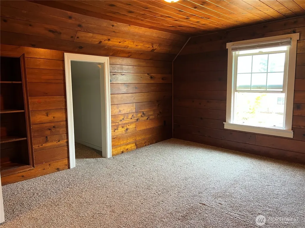 1308 104th Street E Tacoma WA 98445