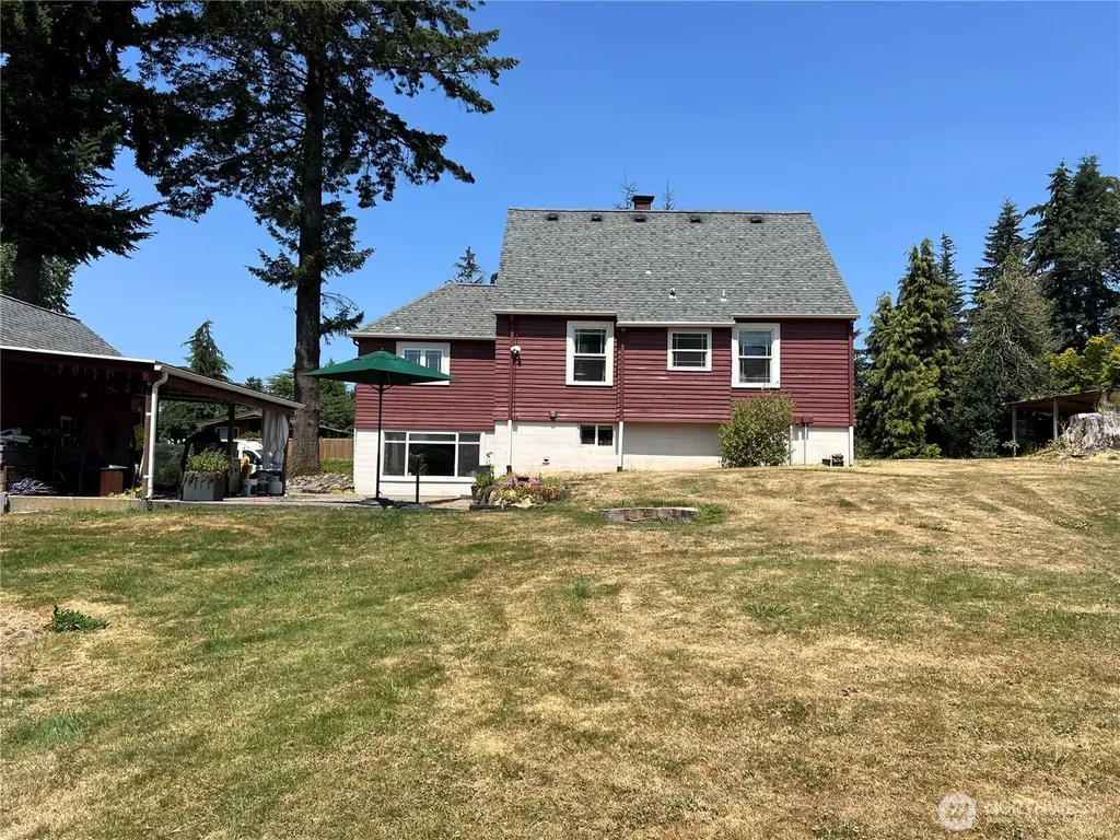 1308 104th Street E Tacoma WA 98445