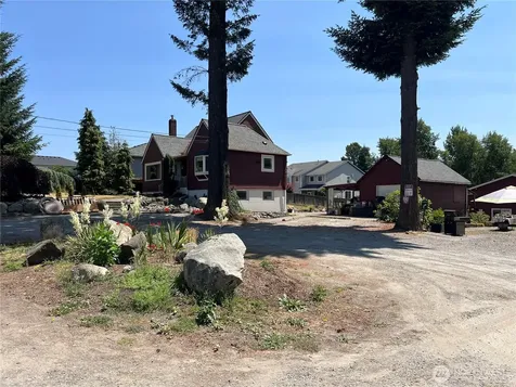 1308 104th Street E Tacoma WA 98445