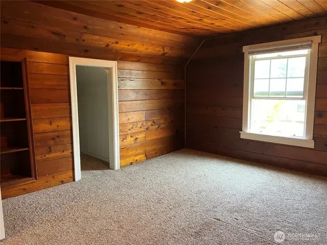 1308 104th Street E Tacoma WA 98445