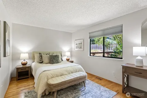 22202 Meridian Avenue S Bothell WA 98021