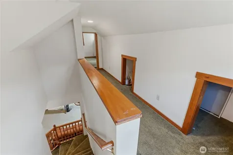 5601 Airport Road Cashmere WA 98815