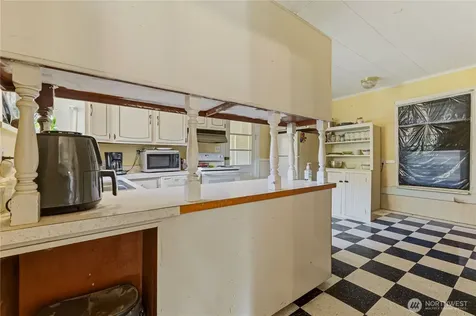 5601 Airport Road Cashmere WA 98815