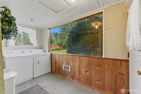 5601 Airport Road Cashmere WA 98815